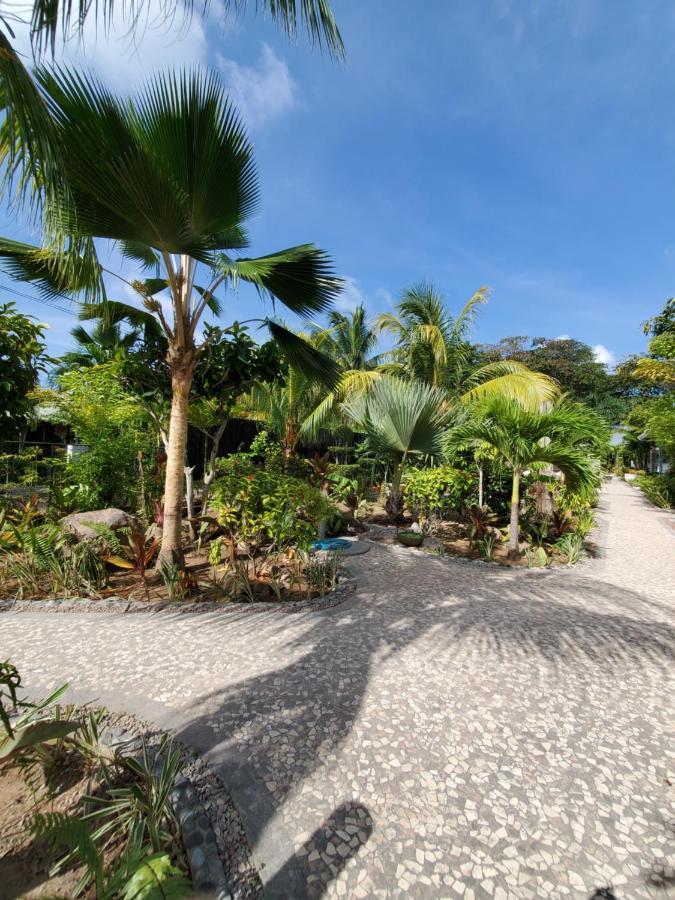 Cabanes Des Anges La Digue Exterior photo